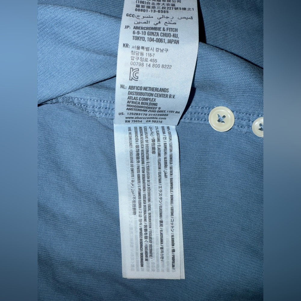Abercrombie & Fitch Blue Corduroy Casual Button Down Shirt - Picture 4 of 10